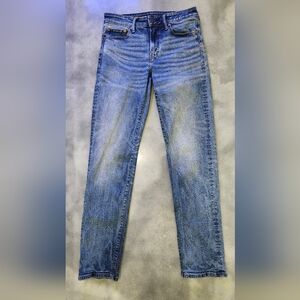 American Eagle Men's Faded Blue Jeans